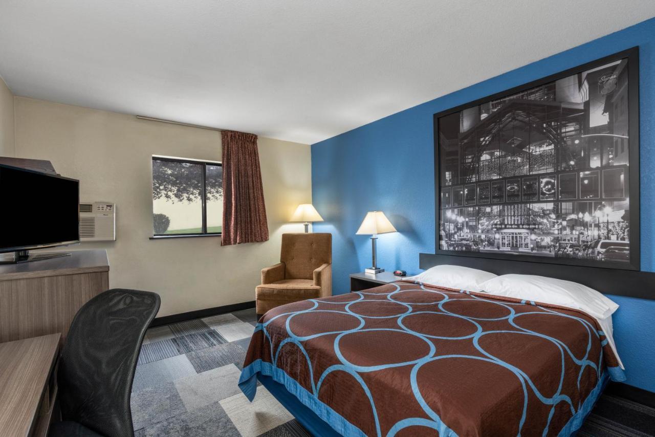 Super 8 By Wyndham Spokane Valley Exteriör bild